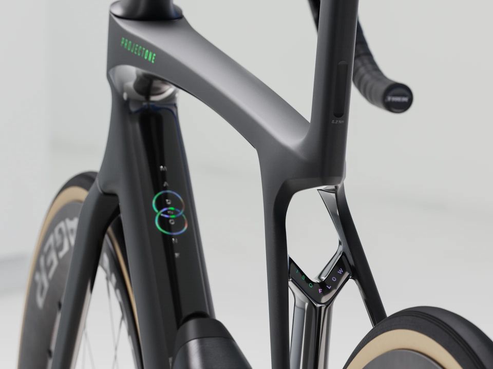 MADONE SLR 8 AXS GEN 8 ML - SİYAH