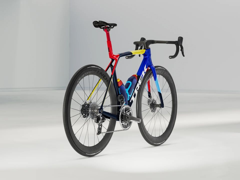 MADONE SLR 8 AXS GEN 8 S - LIDL TREK