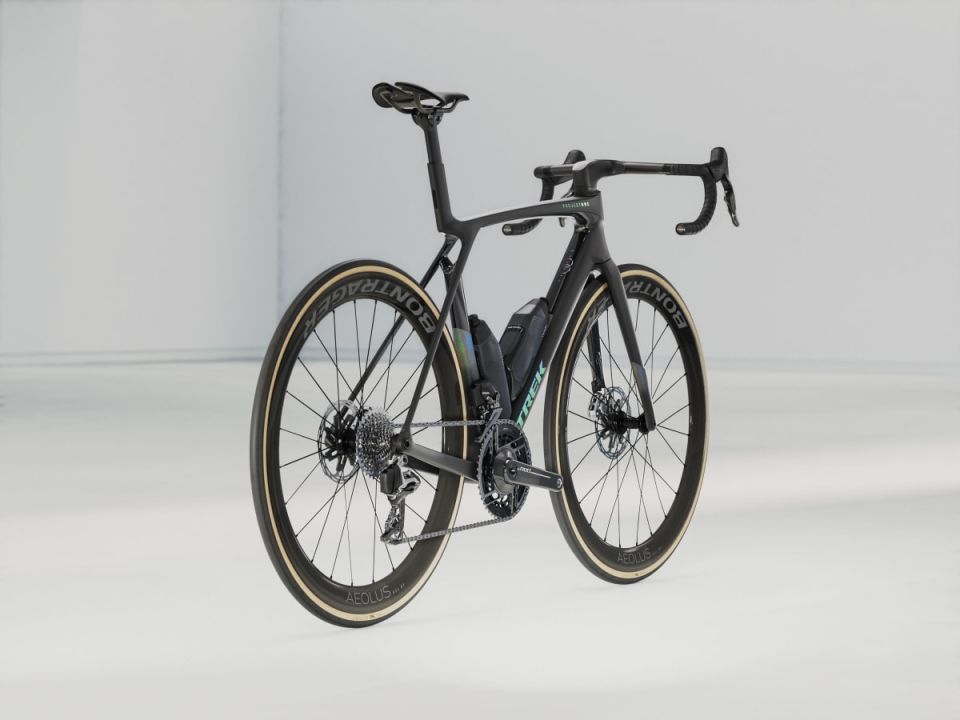 MADONE SLR 9 AXS GEN 8 SİYAH - ML