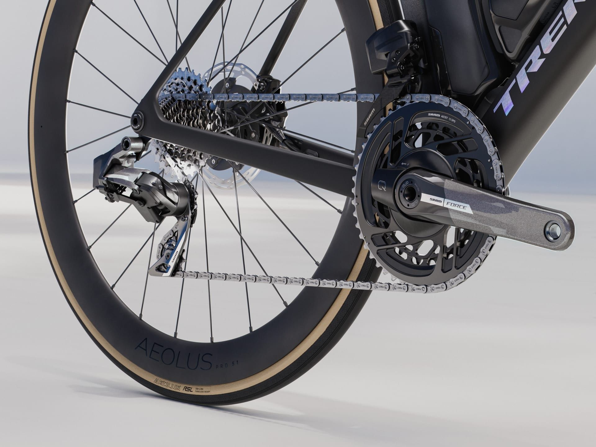 MADONE SLR 7 AXS GEN 8 SİYAH - ML
