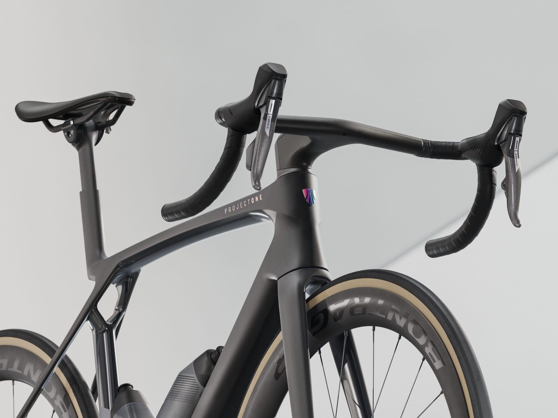 MADONE SLR 7 AXS GEN 8 SİYAH - L