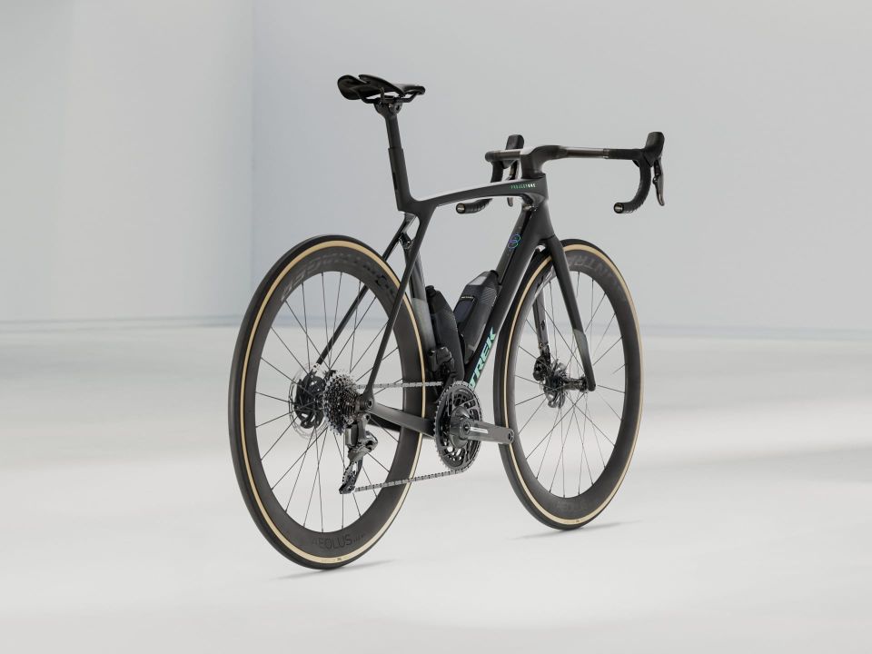 MADONE SLR 7 AXS GEN 8 SİYAH - S