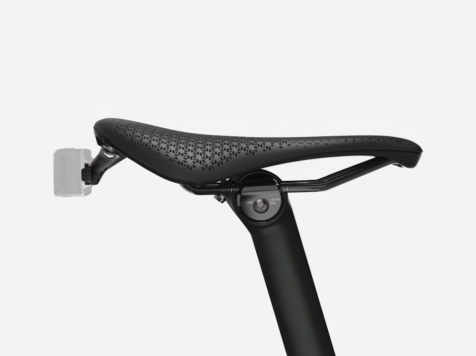 TREK AEOLUS ELITE AIRLOOM SELE 135MM