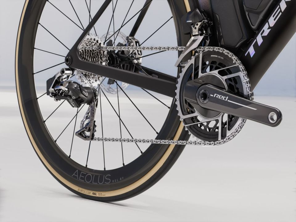 MADONE SLR 9 AXS GEN 8 SİYAH - XL
