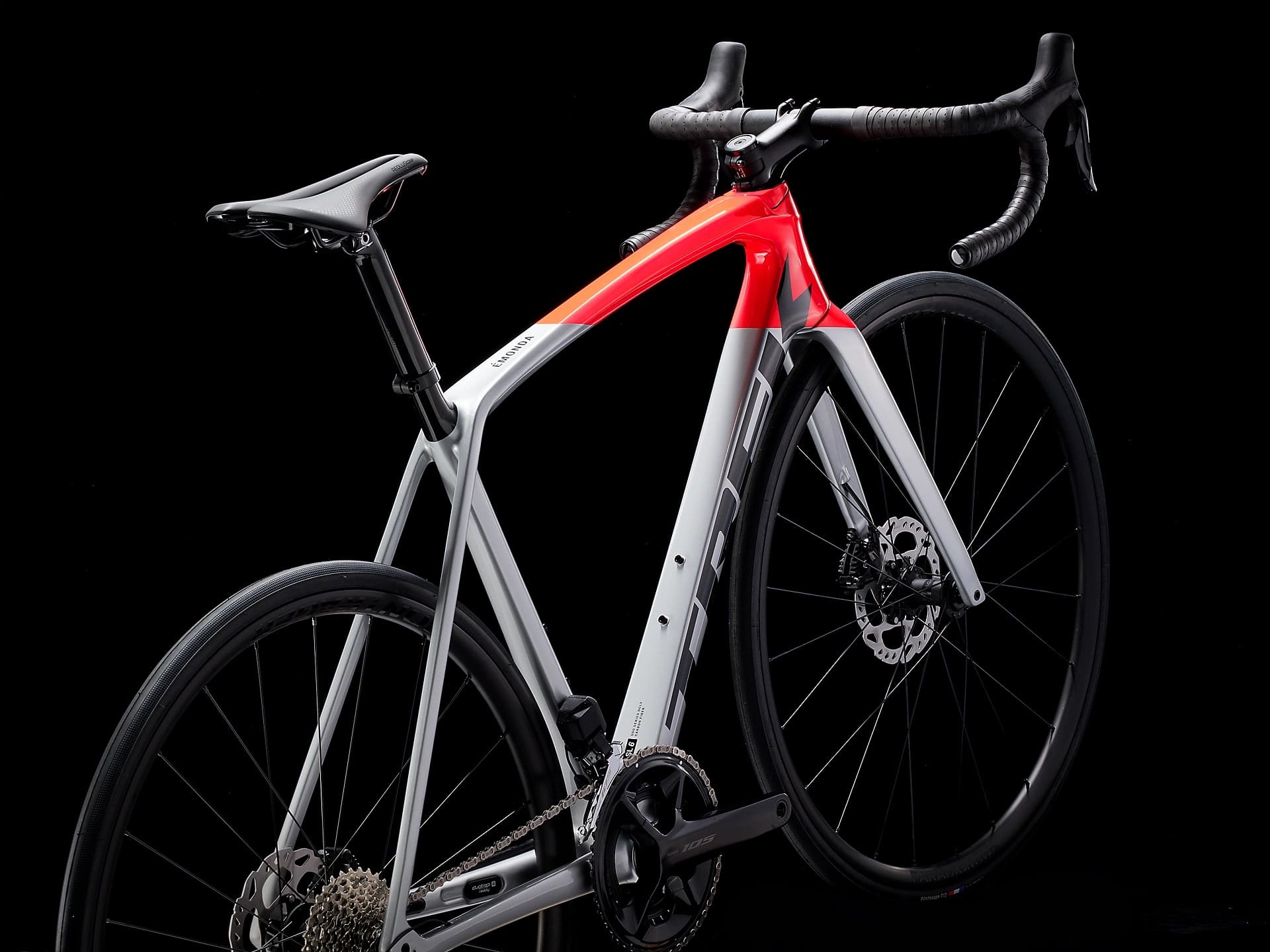 Emonda SL 6 105 Di2 | Trek Bisiklet Türkiye