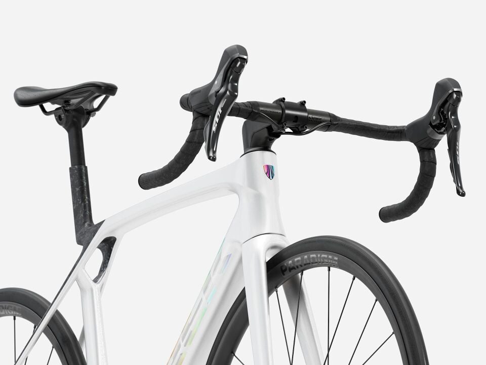 MADONE SL 5 GEN 8 L - MAT BEYAZ