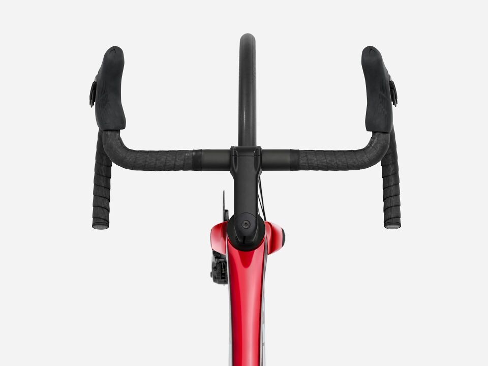 MADONE SL 6 GEN 8 (2026) M - KIRMIZI