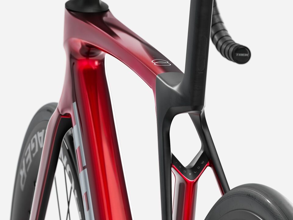 MADONE SL 6 GEN 8 (2026) XL - KIRMIZI
