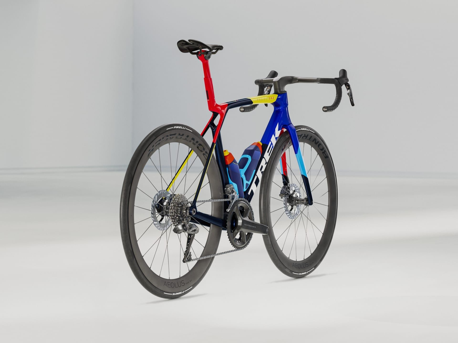 MADONE SLR 7 GEN 8 | Trek Bisiklet Türkiye