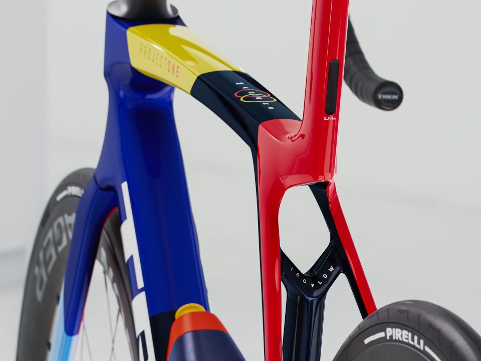 MADONE SLR 7 GEN 8 M - LIDL TREK
