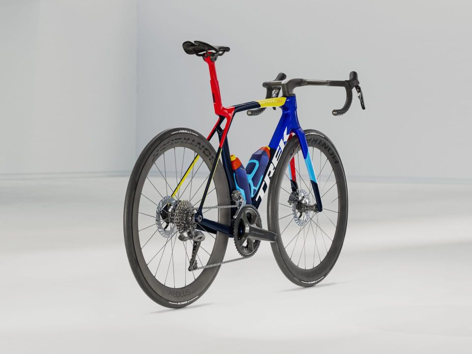 MADONE SLR 7 GEN 8 ML - LIDL TREK