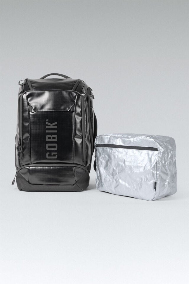 GOBIK STOW TRUE BLACK SIRT ÇANTASI 35L