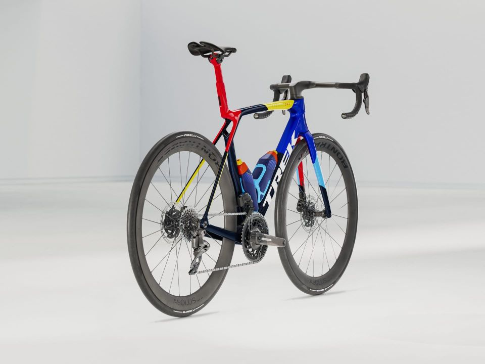 MADONE SLR 7 AXS GEN 8 M - LIDL TREK