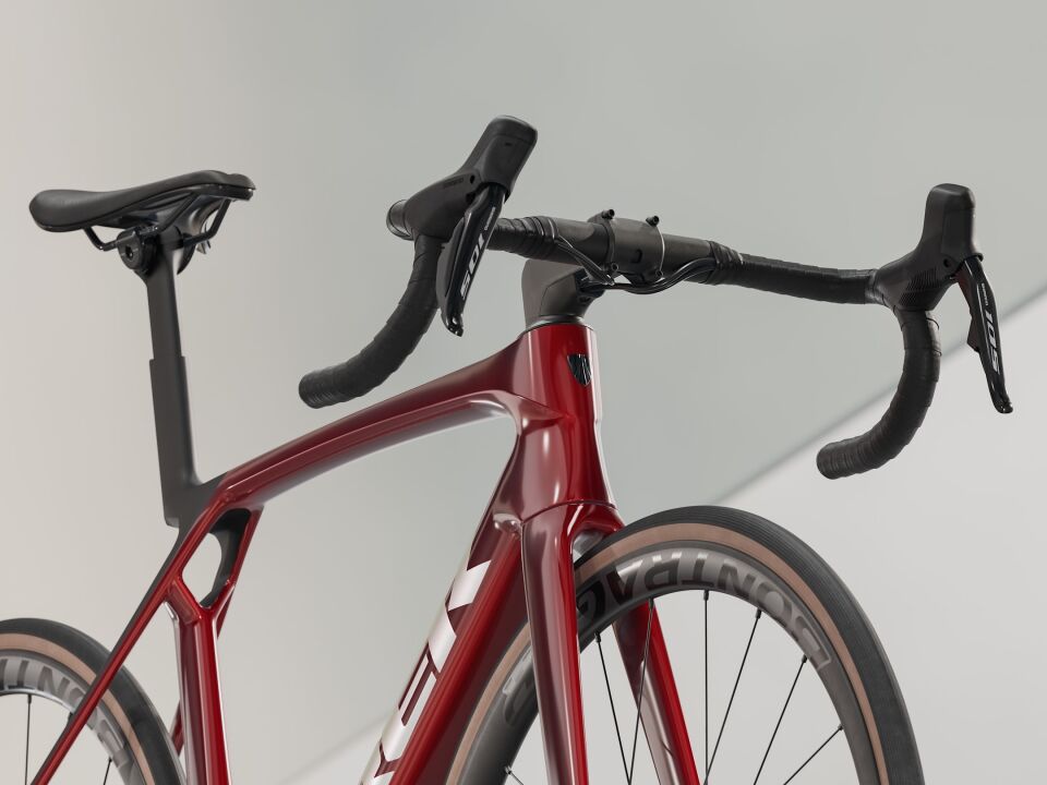 MADONE SL 6 GEN 8 (2026) KIRMIZI - ML