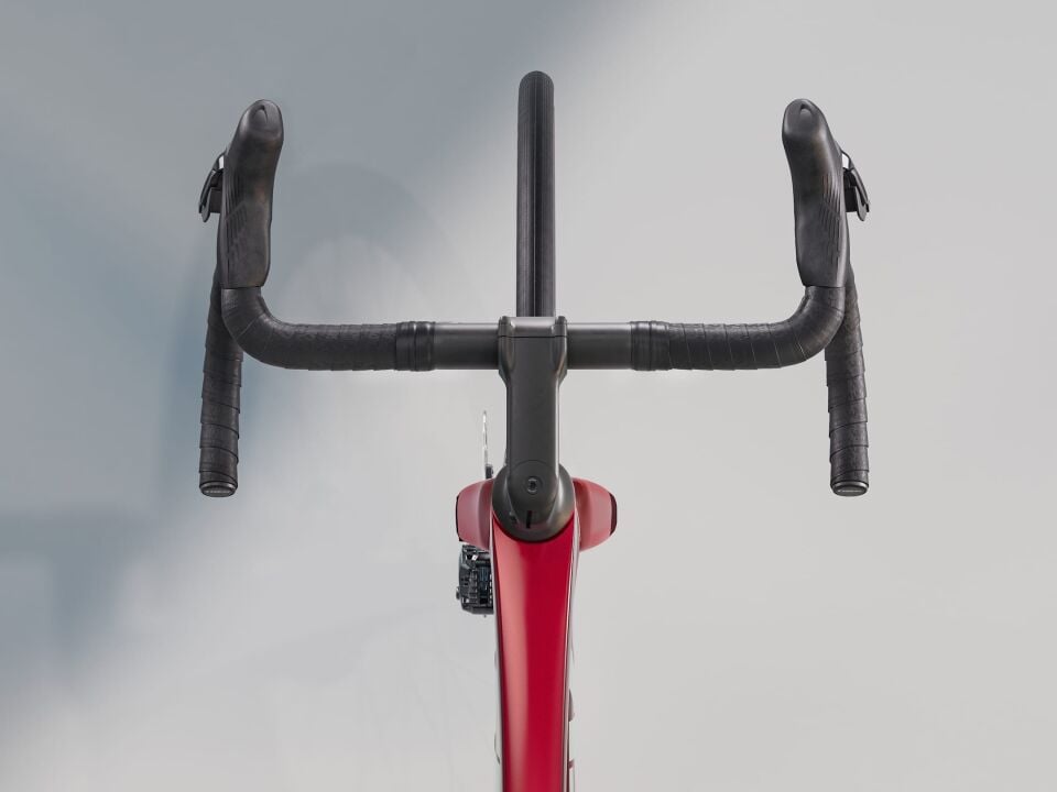 MADONE SL 6 GEN 8 (2026) KIRMIZI - XL