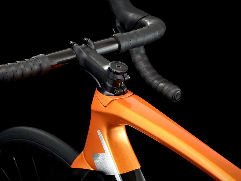 EMONDA SL 7 ETAP 54 - TURUNCU SİYAH